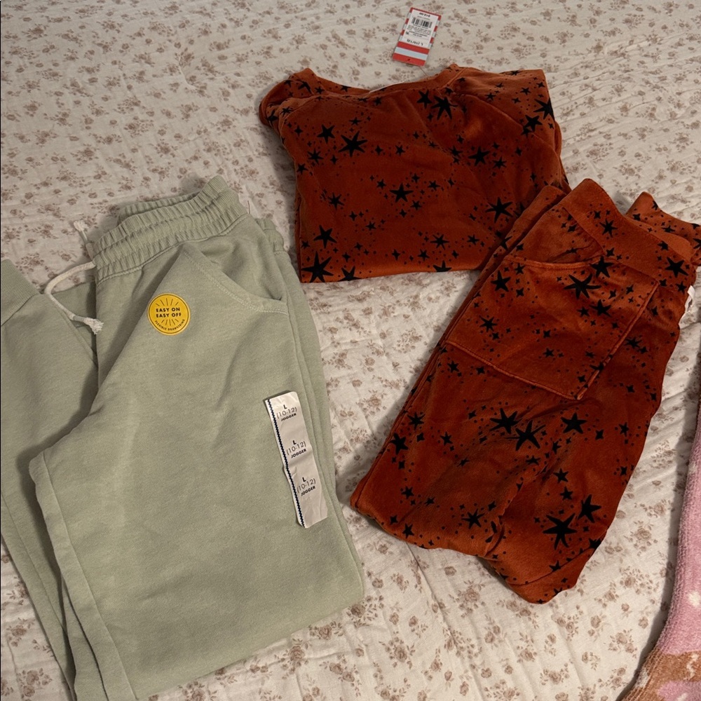 Cat & Jack Starry Orange Top